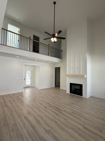 6008 Northern Oak Chase Dr, Smyrna, TN 37167