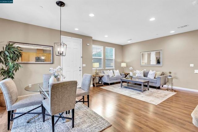 110 Del Alba St., San Pablo, CA 94806