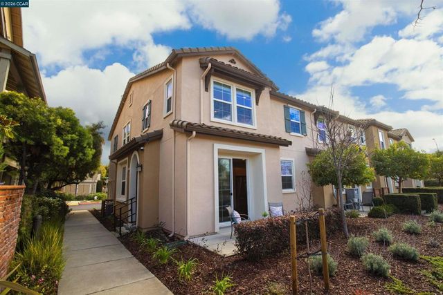 110 Del Alba St., San Pablo, CA 94806