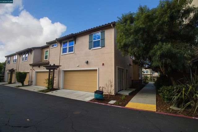 110 Del Alba St., San Pablo, CA 94806