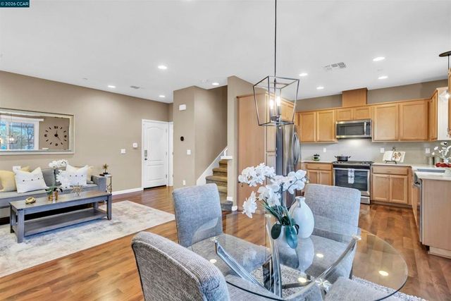 110 Del Alba St., San Pablo, CA 94806