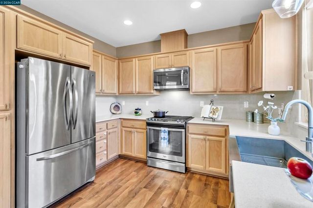 110 Del Alba St., San Pablo, CA 94806