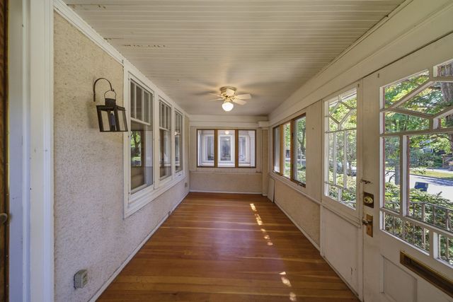 704 Clarence Avenue, Oak Park, IL 60304