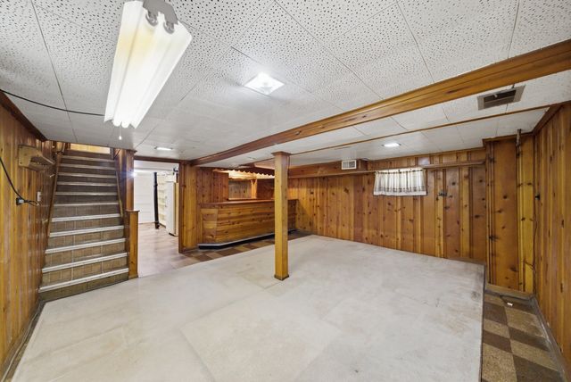 704 Clarence Avenue, Oak Park, IL 60304