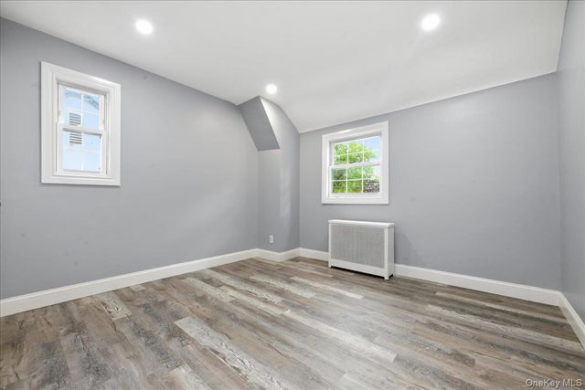 415 Leonard Boulevard, New Hyde Park, NY 11040