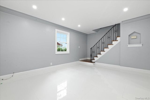415 Leonard Boulevard, New Hyde Park, NY 11040