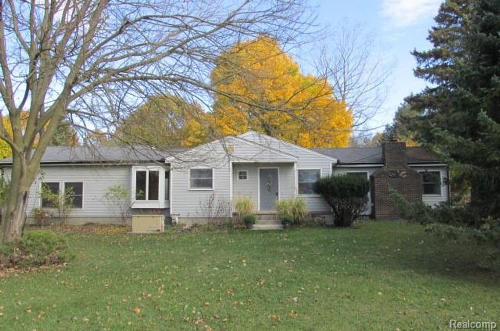 8344 Ellis, Clarkston, MI 48346