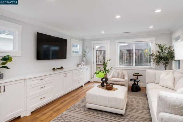 31303 Santa Rita Way, Union City, CA 94587