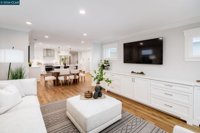 31303 Santa Rita Way, Union City, CA 94587