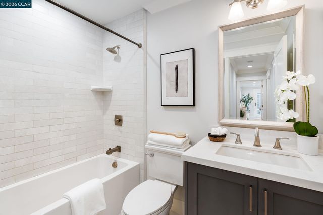 31303 Santa Rita Way, Union City, CA 94587