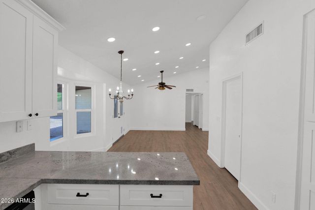 2248 E CALYPSO Avenue, Mesa, AZ 85204