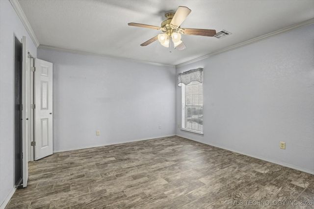 1601 E Holly Avenue, Sand Springs, OK 74063