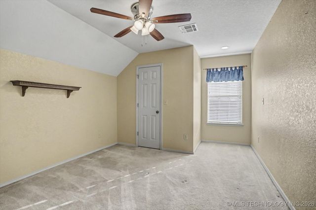 1601 E Holly Avenue, Sand Springs, OK 74063