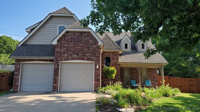 1601 E Holly Avenue, Sand Springs, OK 74063
