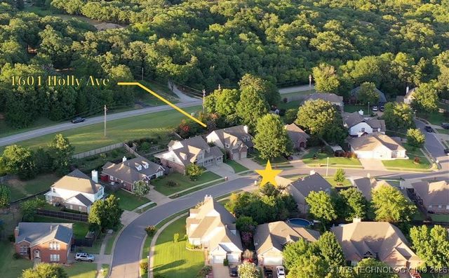 1601 E Holly Avenue, Sand Springs, OK 74063