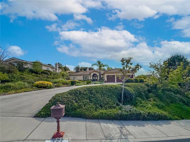 751 Parmenter Court, Thousand Oaks, CA 91362