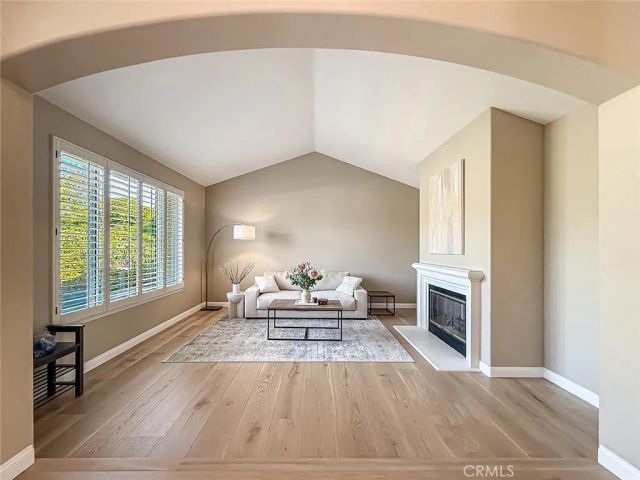 751 Parmenter Court, Thousand Oaks, CA 91362
