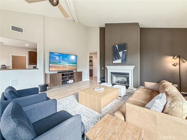 751 Parmenter Court, Thousand Oaks, CA 91362