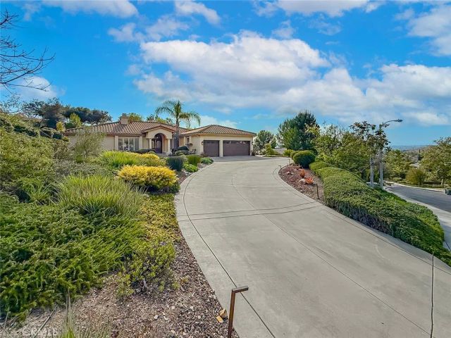 751 Parmenter Court, Thousand Oaks, CA 91362