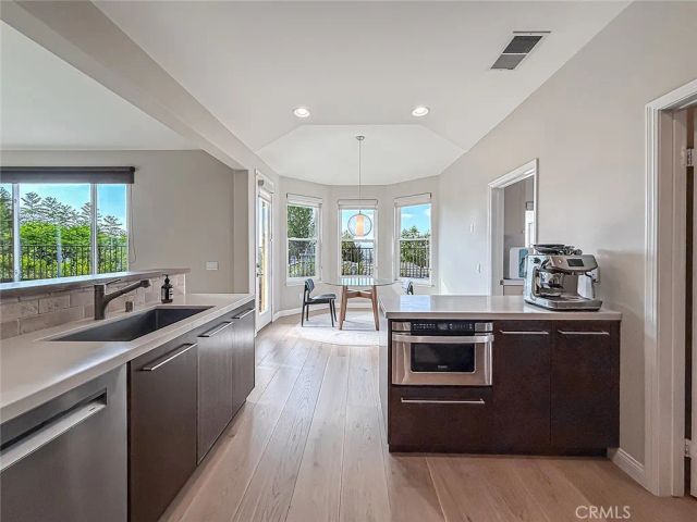 751 Parmenter Court, Thousand Oaks, CA 91362
