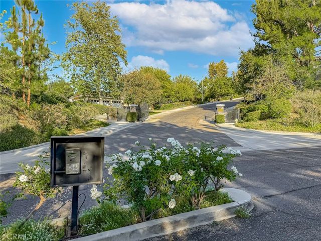 751 Parmenter Court, Thousand Oaks, CA 91362
