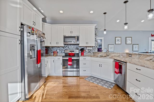 2 Wood Path Lane, Arden, NC 28704