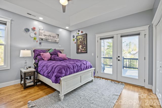 2 Wood Path Lane, Arden, NC 28704