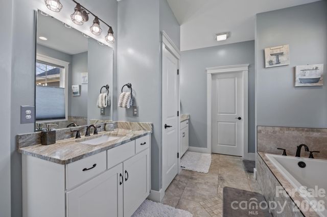 2 Wood Path Lane, Arden, NC 28704