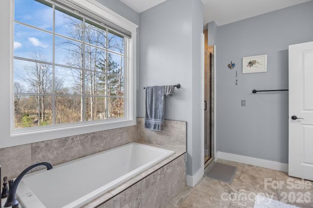 2 Wood Path Lane, Arden, NC 28704