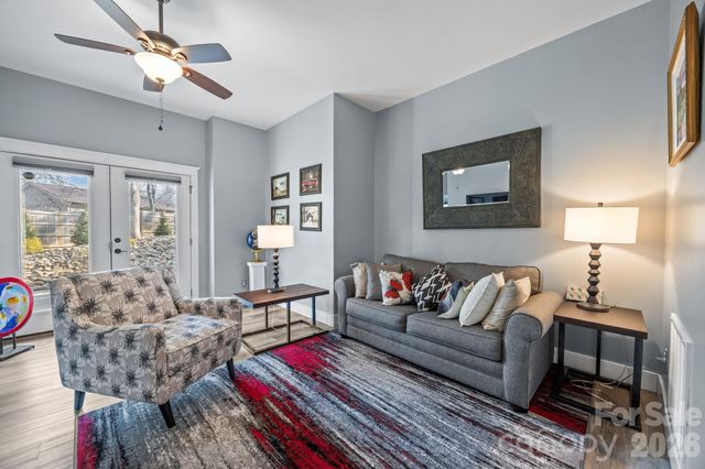2 Wood Path Lane, Arden, NC 28704