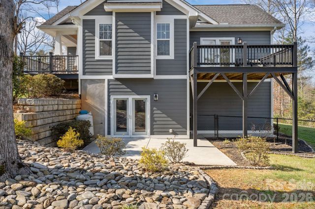2 Wood Path Lane, Arden, NC 28704