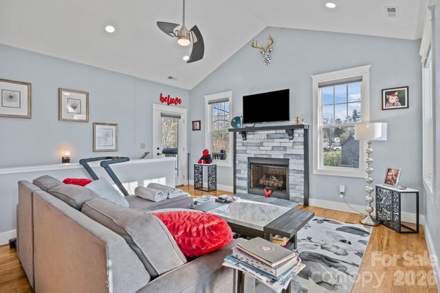 2 Wood Path Lane, Arden, NC 28704