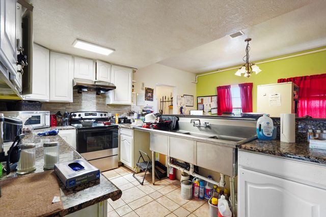 3130 Vista Grande Drive NW, Albuquerque, NM 87120