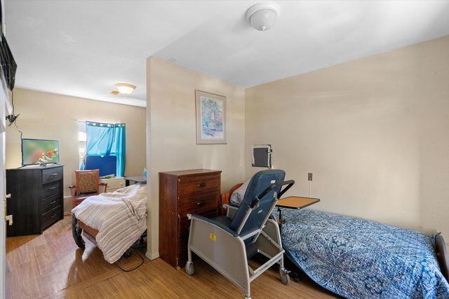 3130 Vista Grande Drive NW, Albuquerque, NM 87120