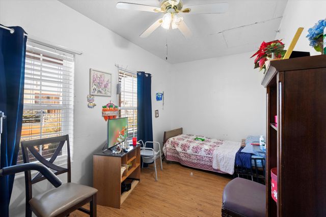 3130 Vista Grande Drive NW, Albuquerque, NM 87120