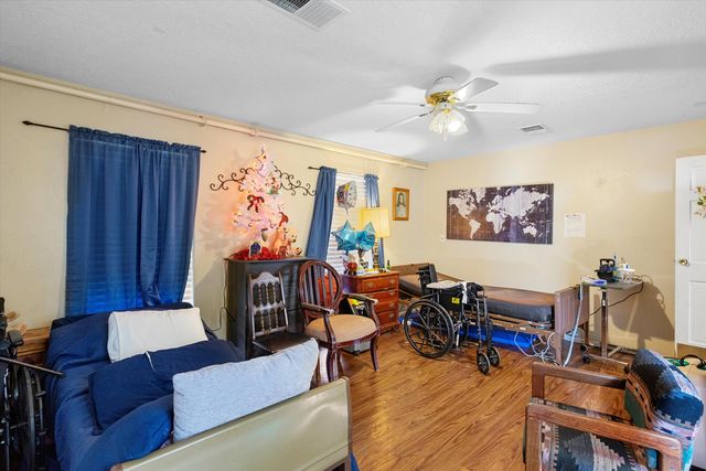 3130 Vista Grande Drive NW, Albuquerque, NM 87120