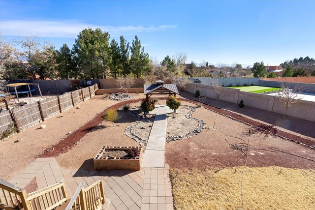 3130 Vista Grande Drive NW, Albuquerque, NM 87120