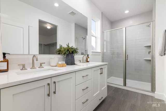 874 W Bay St, Middleton, ID 83644