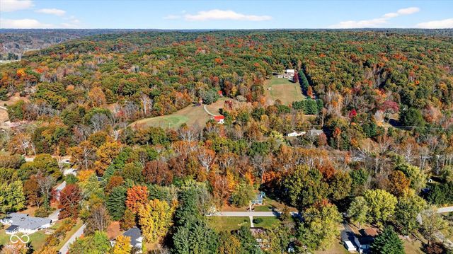 9245 E Woodview Drive, Bloomington, IN 47401