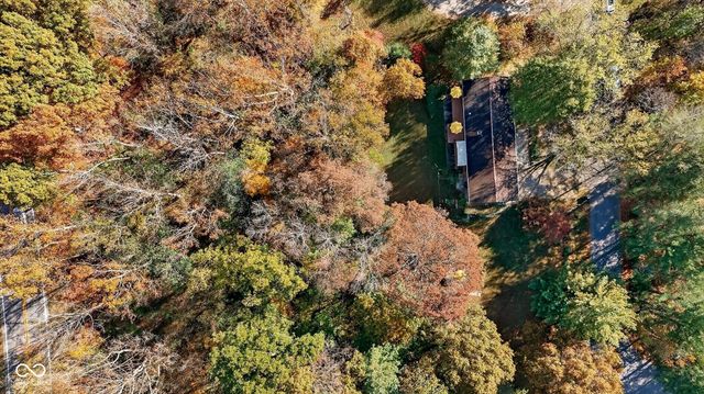 9245 E Woodview Drive, Bloomington, IN 47401