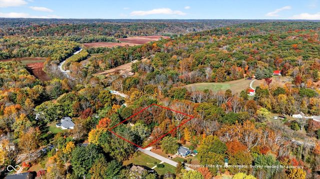 9245 E Woodview Drive, Bloomington, IN 47401