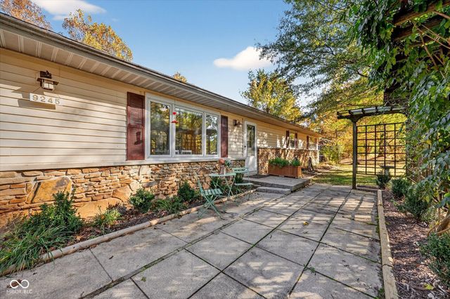9245 E Woodview Drive, Bloomington, IN 47401