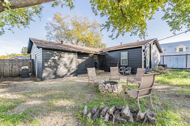 3305 Swan Street, Haltom City, TX 76117