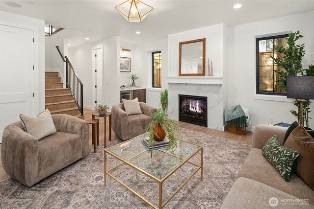 12416 NE 72nd Street, Kirkland, WA 98033