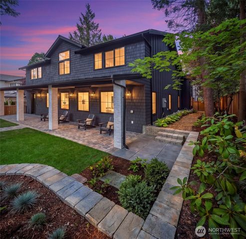 12416 NE 72nd Street, Kirkland, WA 98033