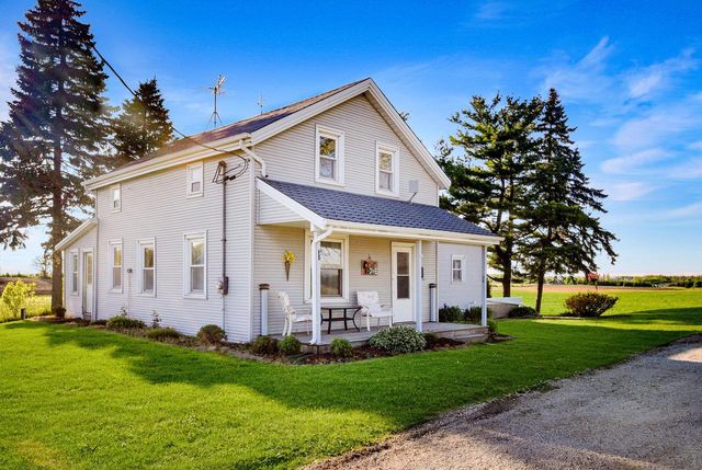 5450 Beechnut DRIVE, Kewaskum, WI 53040