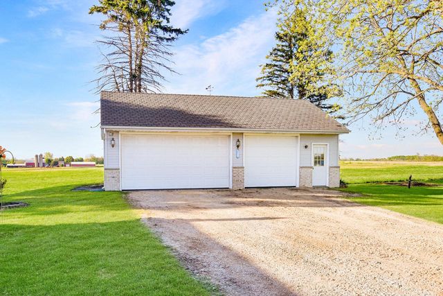 5450 Beechnut DRIVE, Kewaskum, WI 53040