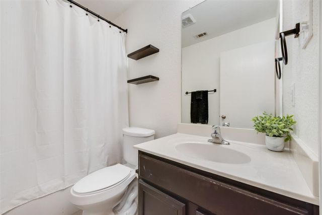 2120 Blakehill Drive, Forney, TX 75126
