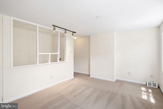 439 W GEORGE ST, Philadelphia, PA 19123