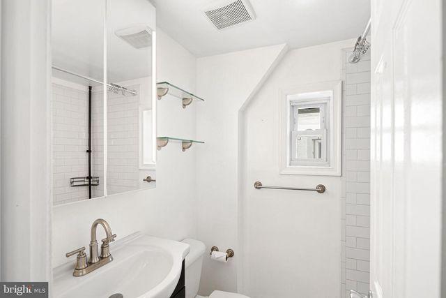 439 W GEORGE ST, Philadelphia, PA 19123